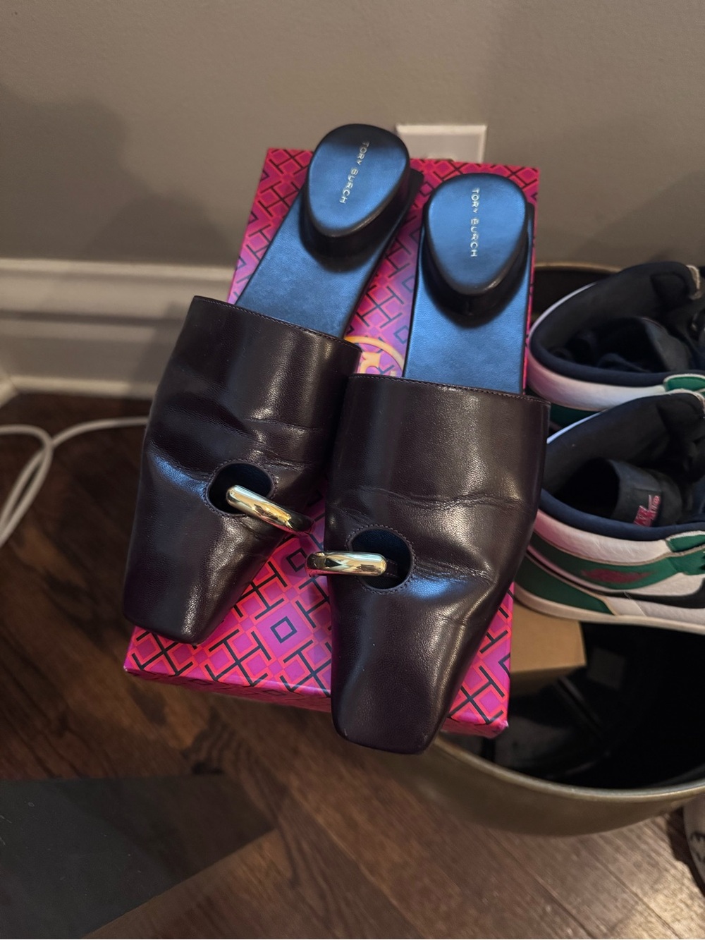 Tory Burch Pierced Mule — Size 10 (Plum) - Picture 6 of 6